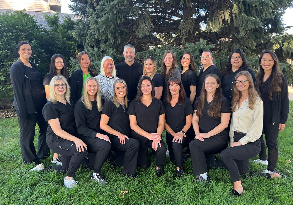 The Dentist of Siouxland's whole office posing for group photo