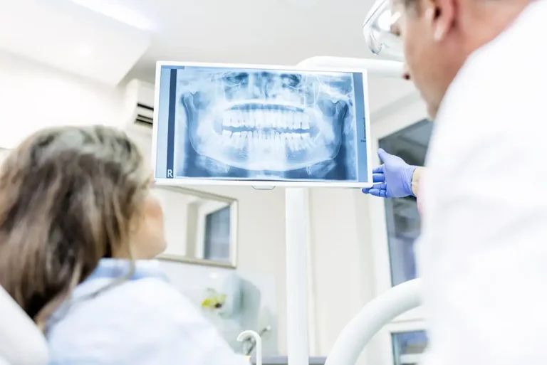Digital x-rays at The Dentist of Siouxland in Sioux City, IA and Elk Point, SD